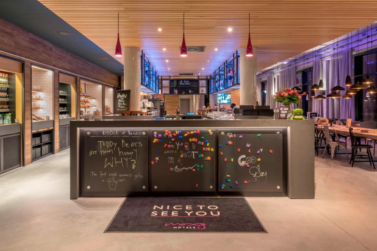 Hotel Moxy Munich Messe Aschheim Exterior foto