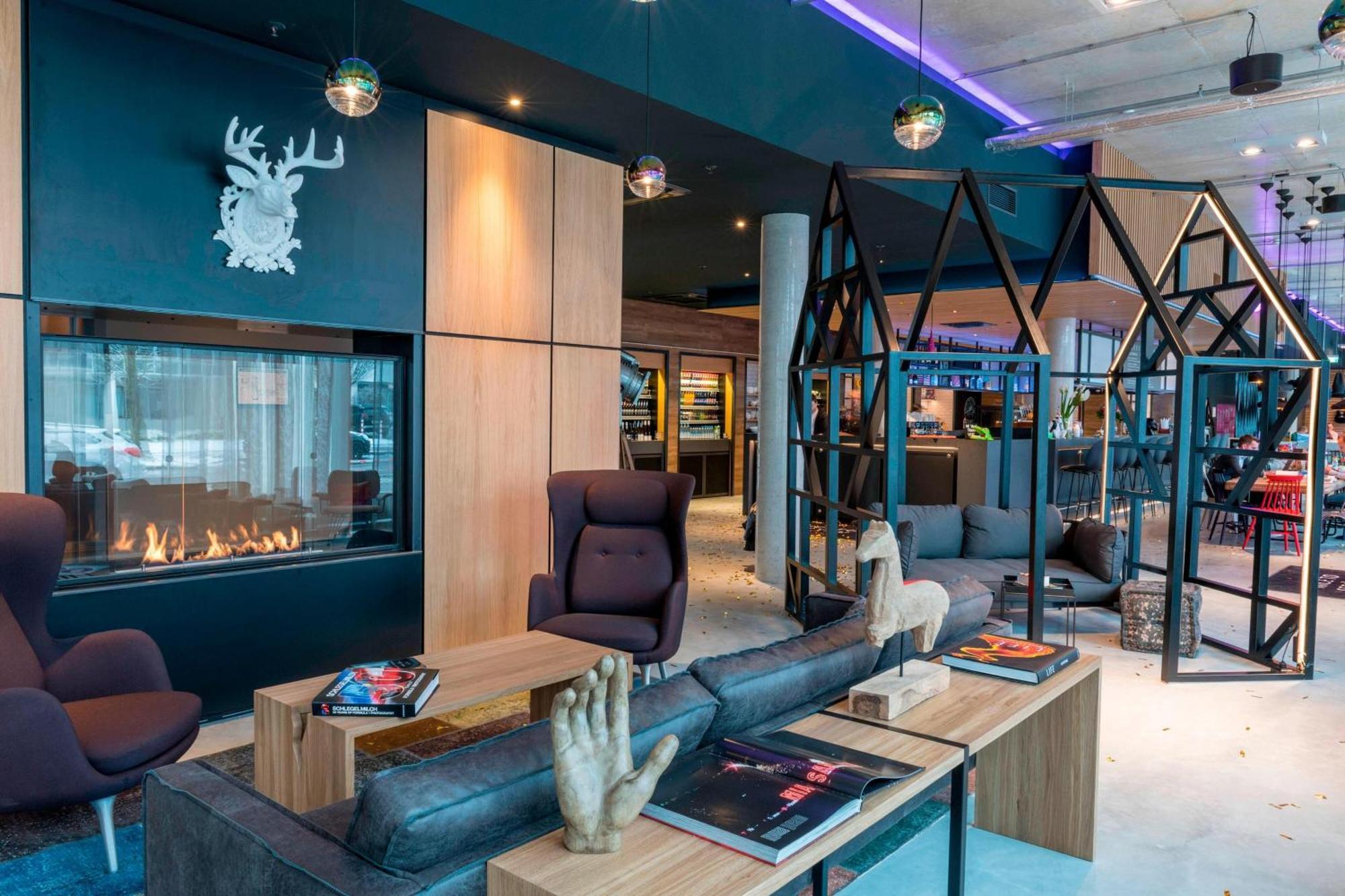Hotel Moxy Munich Messe Aschheim Exterior foto